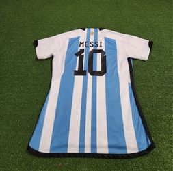 Argentina Messi Women's Soccer Jersey Medium.3 Stars. for Sale in