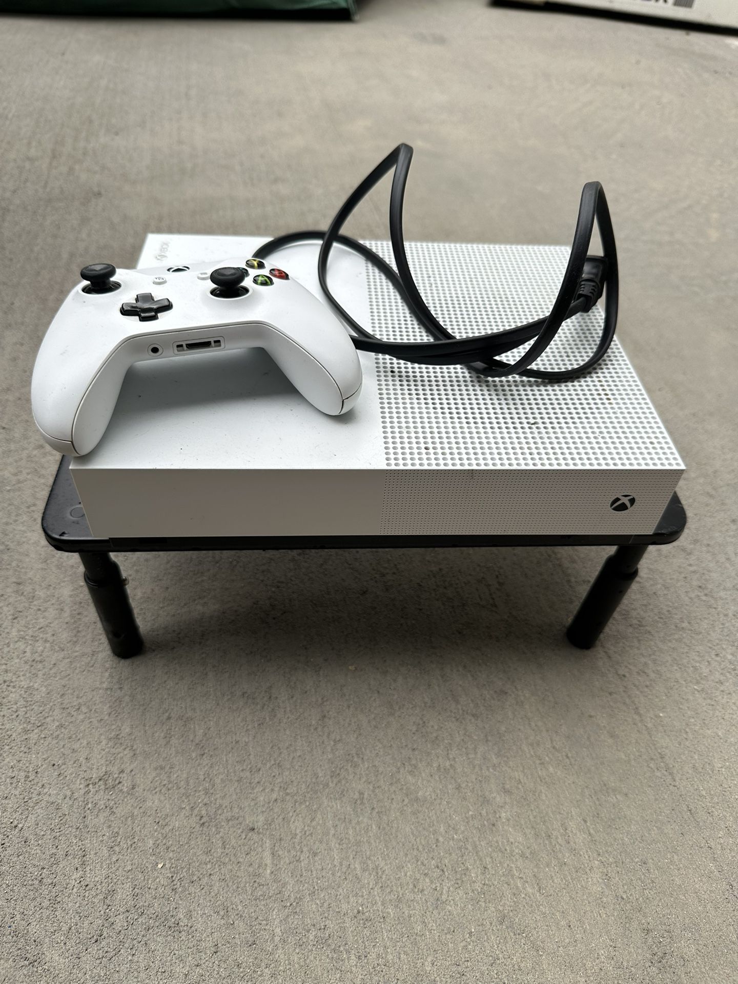 2 TB Xbox One S W/ One Controller