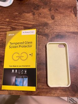Screen Protector & iPhone 8 Case