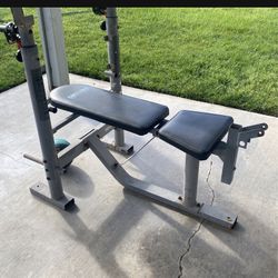 Weight Bench 