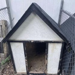 Large Doghouse 