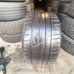 295/30/21 Michelin Pilot Sport 4s 60% Tread (1)