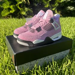 Jordan 4 Retro
