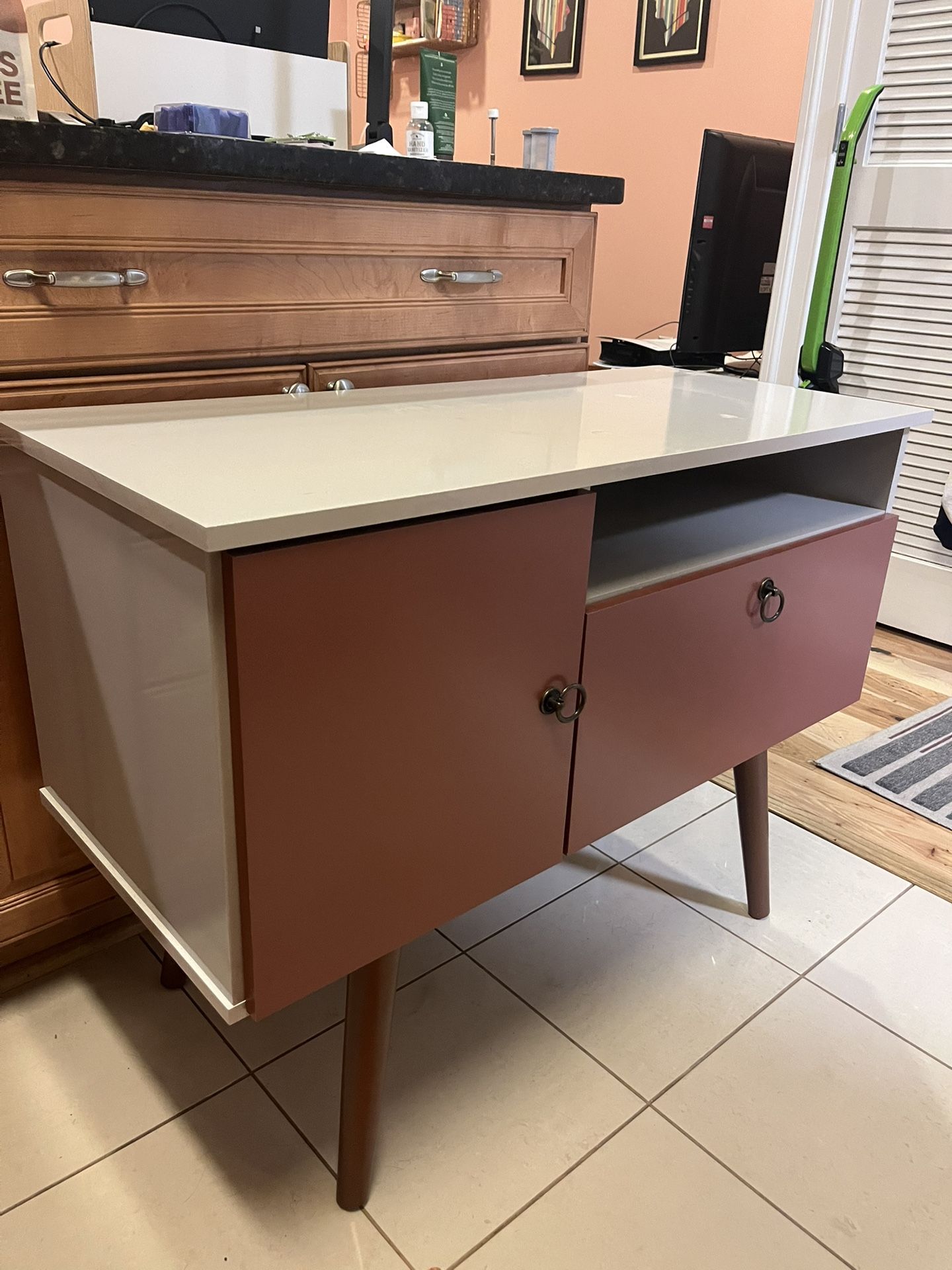 MCM Style Media Console