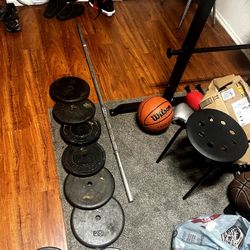 195lb Standard Weight Plates And Barbell