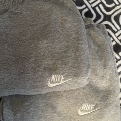 Nike Sweat Pants