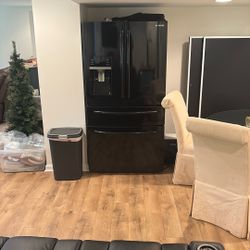 Samsung French Door With Icemaker In Door,.