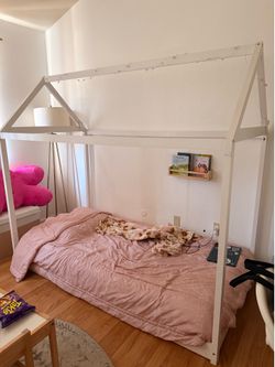 Montessori Bed - Twin Size