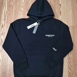 Essential hoodie