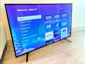 50" ROKU 4K Smart Tv (LIKE NEW)
