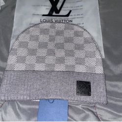 Louis Vuitton Beanie “Grey White”