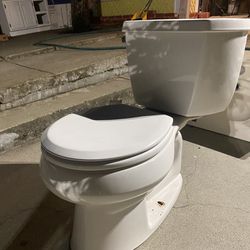Great Bathroom/Toilet  & Vanity Top 