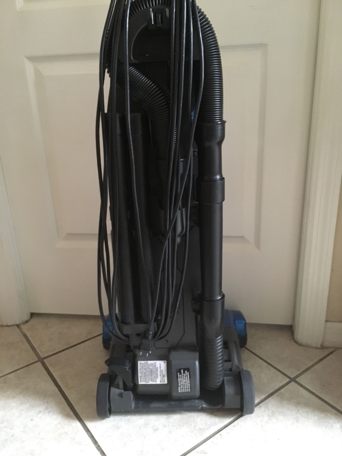 Hoover Anniversary WindTunnel SelfPropelled Bagged Upright Vacuum