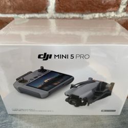 DJI Mini 5 Pro Fly More Combo Plus 52 min 3 Batteries. 