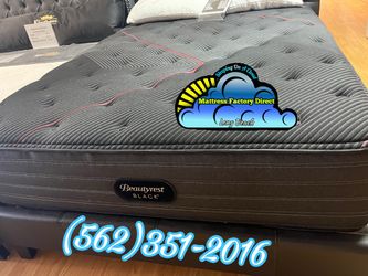 Queen Beautyrest black mattress and box set Nuevo new