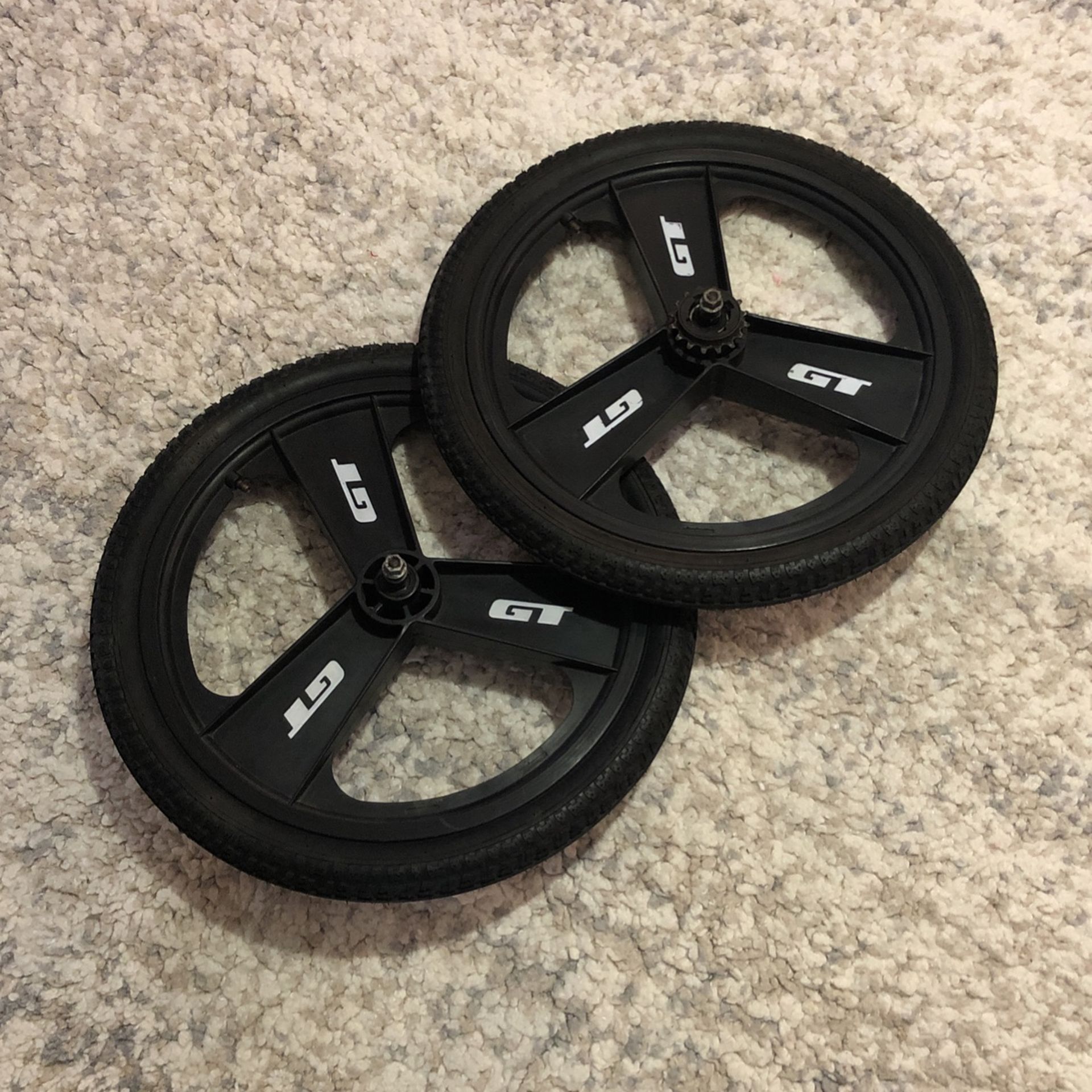 Gt Performer Freestyle Fan Mags Bmx USA Made Gt Tires ($250 FIRM!)