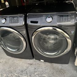 Washer and dryer, the dryer is gas, they are in good condition
