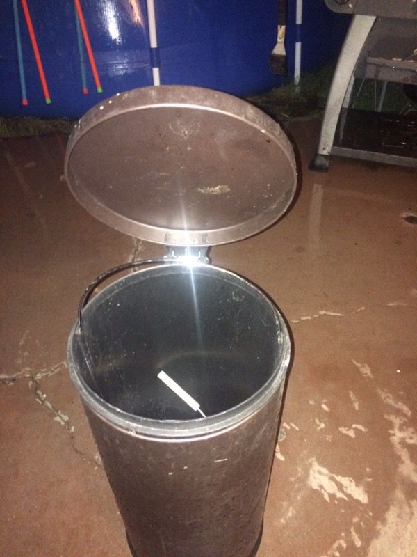 Trash can