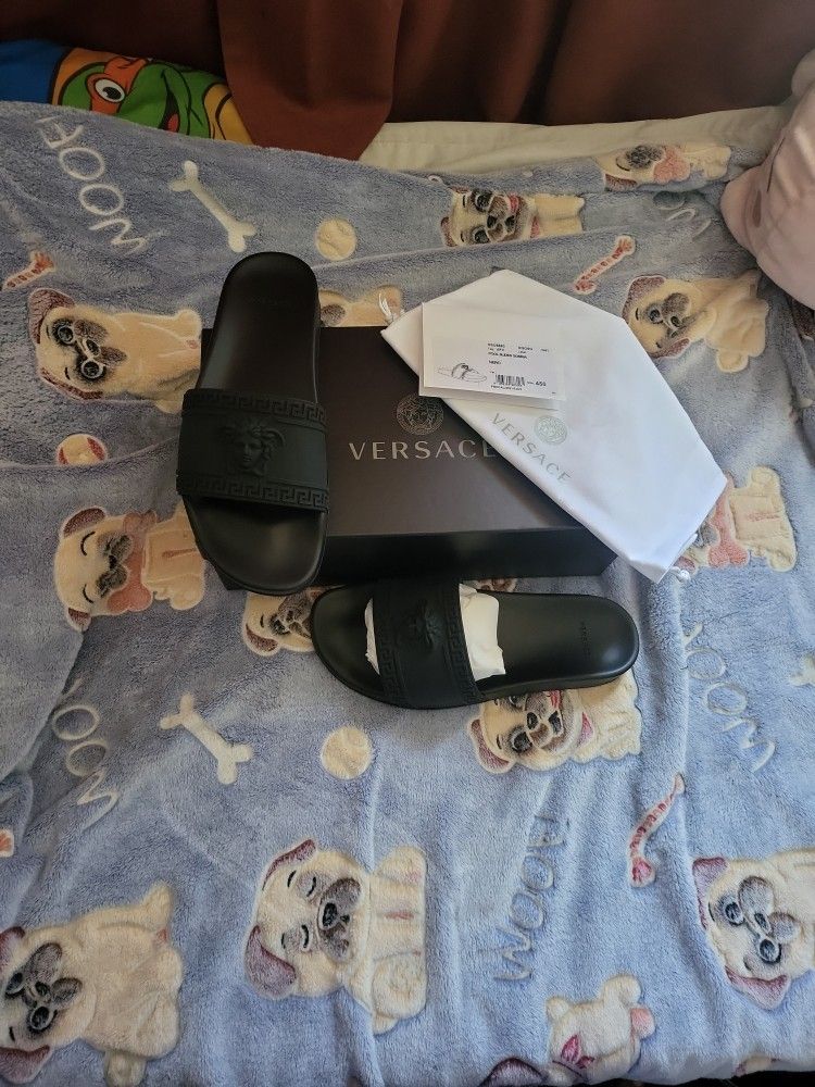 VERSACE Black Slides