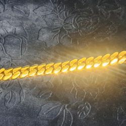 Heavy Cuban Link Necklace 14kt G.P Chain"