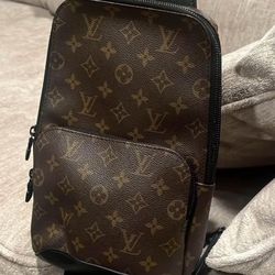 Louis Vuitton Sling Bag 