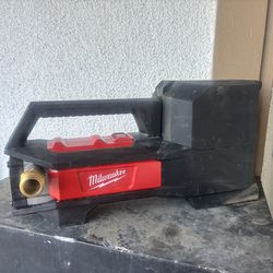 Milwaukee water pump battery operated