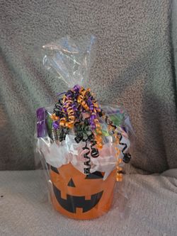 Halloween Squishy & Butter Gift Bucket