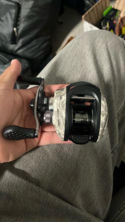 Lews LH American hero bait caster