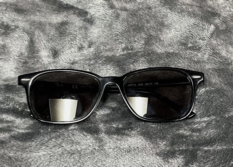 Ray-Ban Unisex Sunglasses……