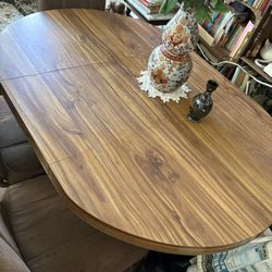 Dining Table And 4 Chairs