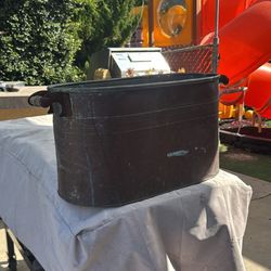 Viqntage Antique Farmhouse Primitive Copper Boiler Wash Tub with Wood Handles