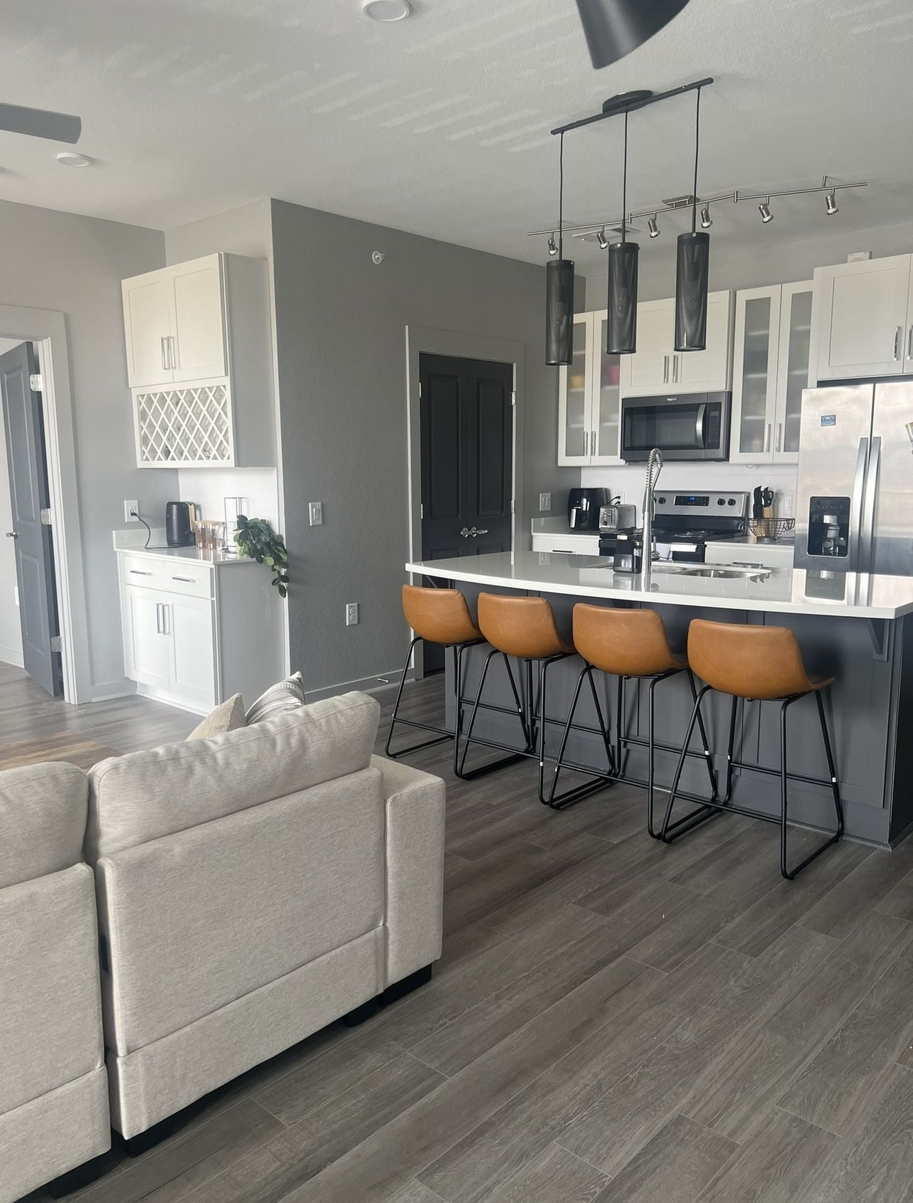 4 faux leather counter stools