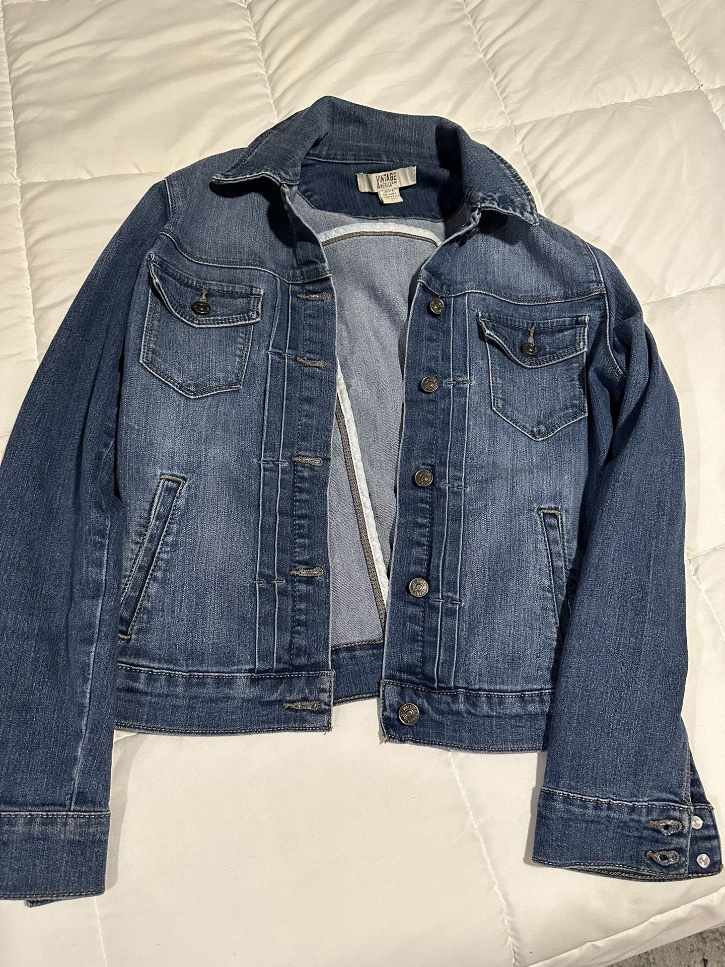 Women’s Jean Jacket