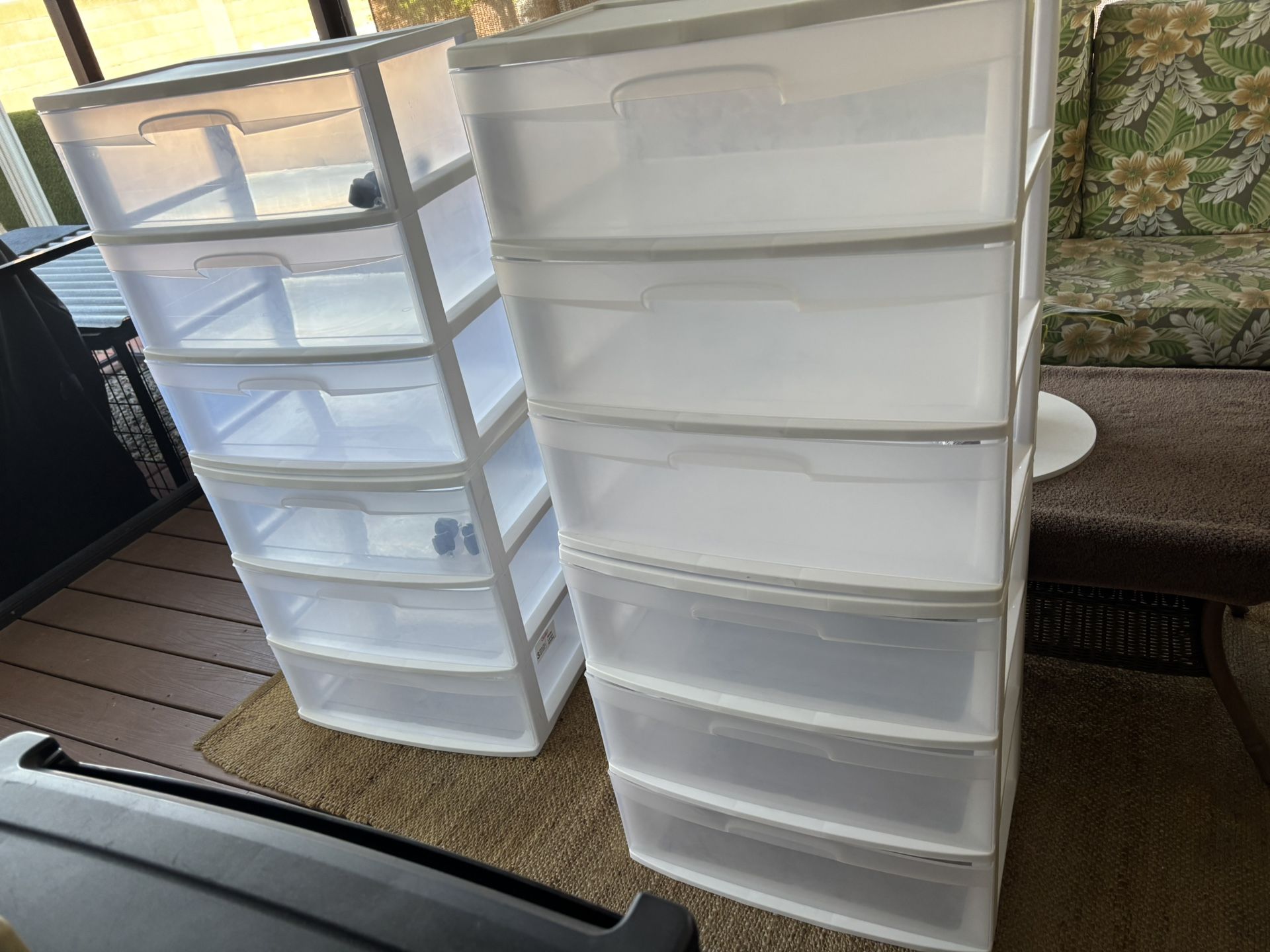 Sterile Wide 3 Drawer Cart Clear Plastics Storage Drawers White Wheels Included