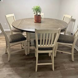 Dining Table And 6 Chairs