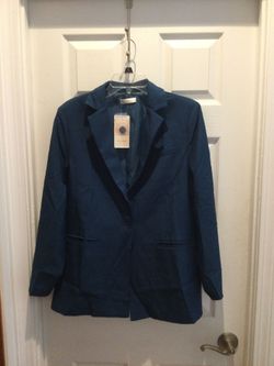 NWT Woman's Oversize Business Casual suit