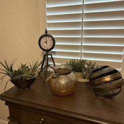 Home Decor Items 