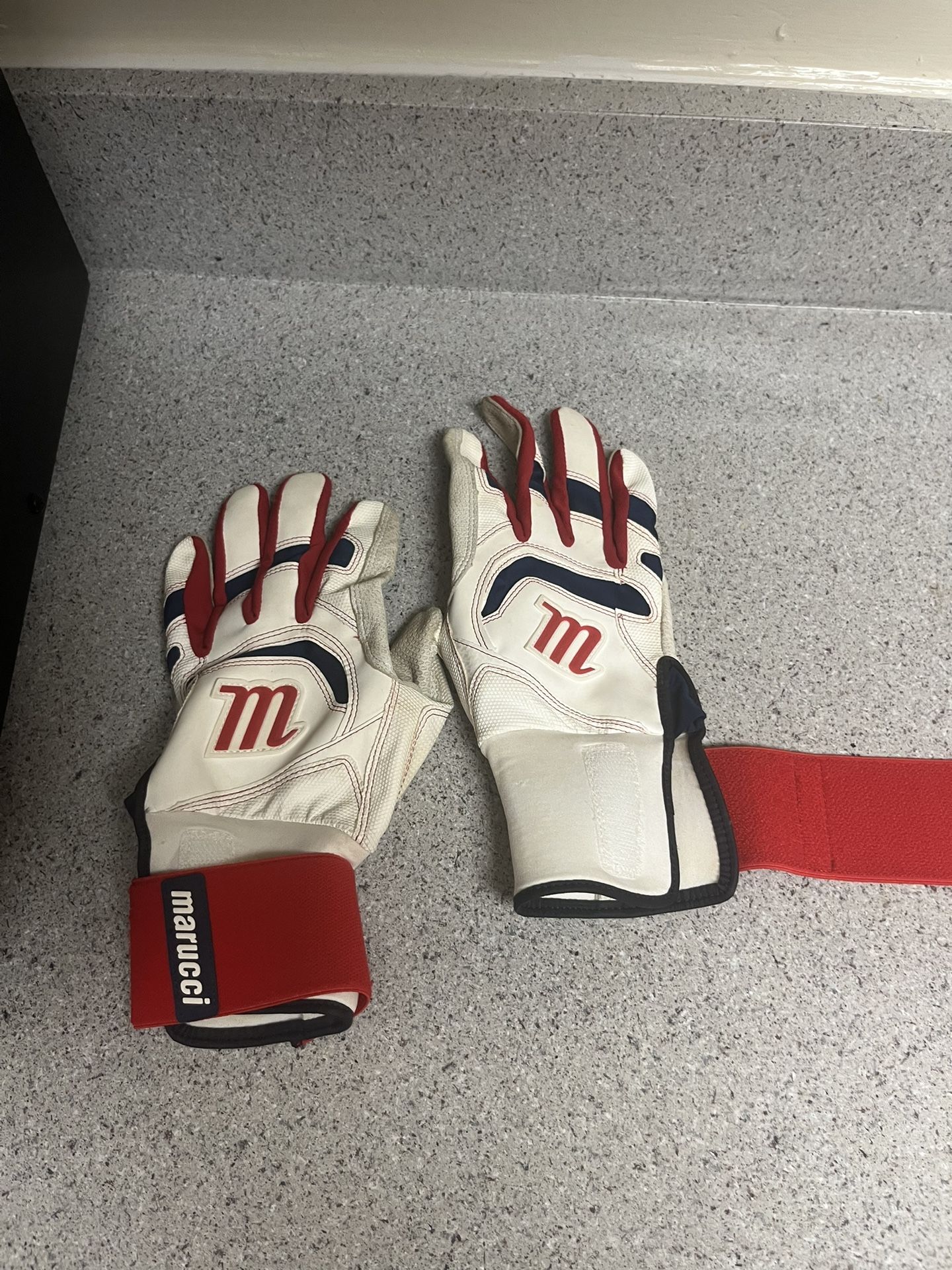 Adult Small marucci Batting Gloves