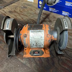 Bench Grinder with a flexible gooseneck lamp