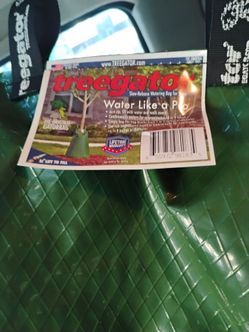 Treegator Slow-Release Tree Watering Bag