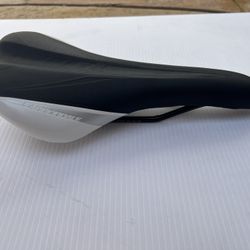 Cannondale Comfort XC Chromoly Bike Seat Saddle Black/White New!