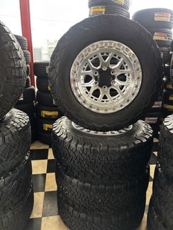 Bendo un set de Rines nuevos con llantas usadas para Toyota Tacoma Chevy Silverado