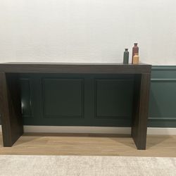Console table