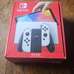 Nintendo Switch Oled. Black And White. 