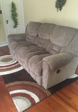 Recliner couch
