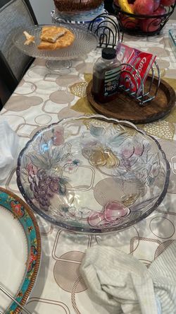 Large Glass Serving Bowl with large serving tray