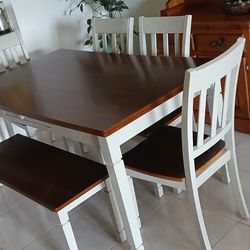 Dinner room table