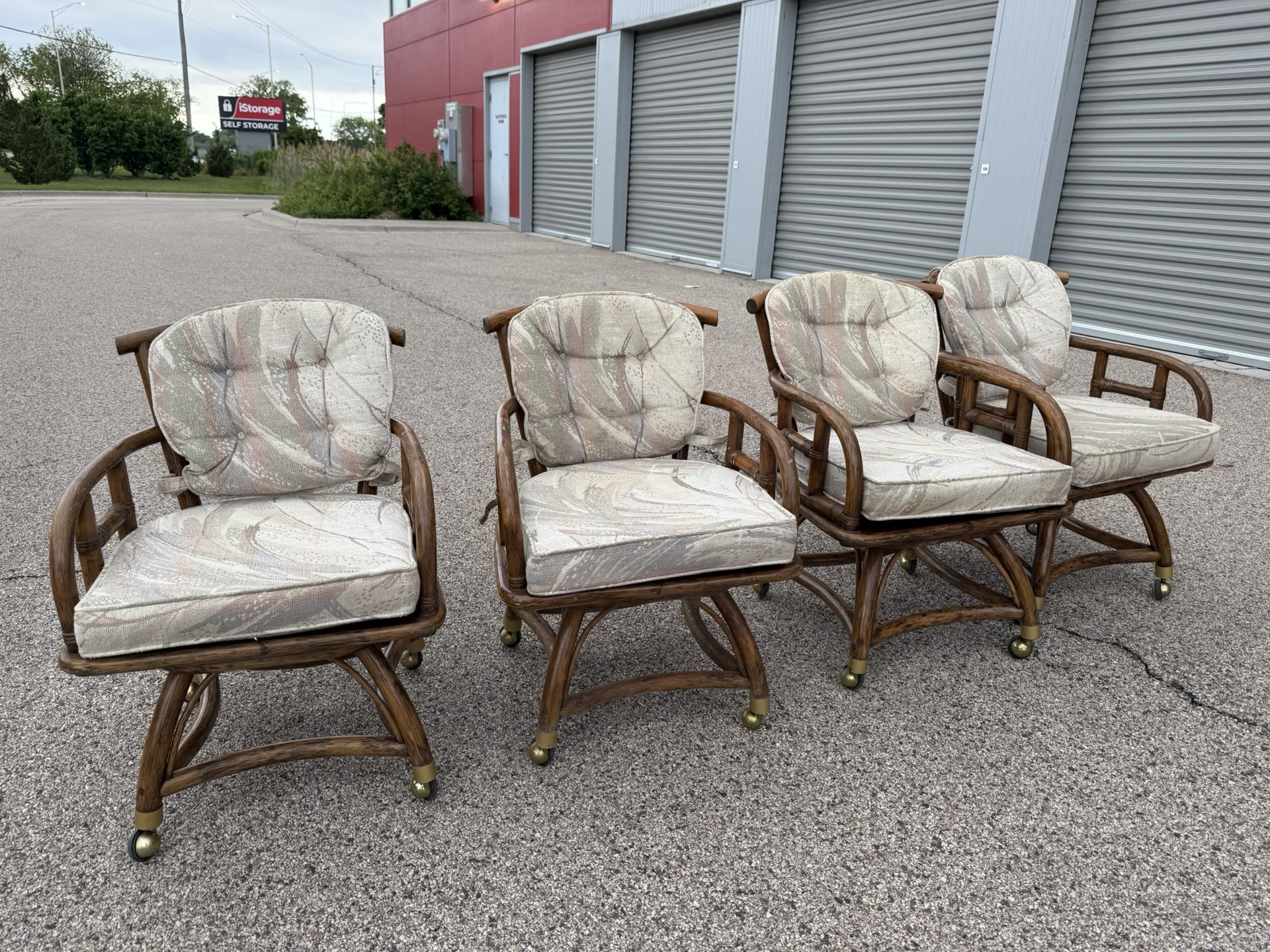 4 Vintage Rattan Chairs for Sale! ***Free CurbSide Delivery***