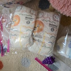 Huggies Size 5 Diapers