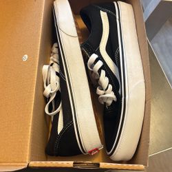 VANS OLD SKOOL 